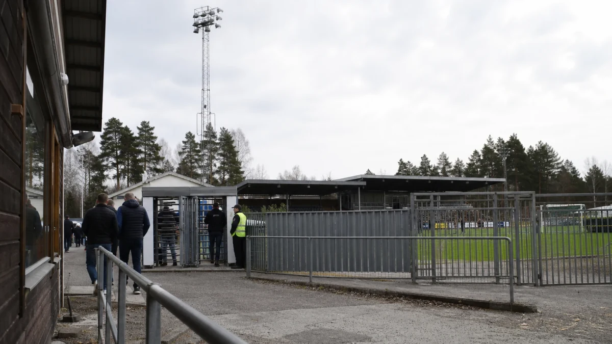 MP kaatoi Hakan Mikkelissä 2-1